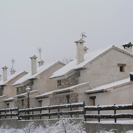 Casa Rural Nelia Villalba de la Sierra Bagian luar foto